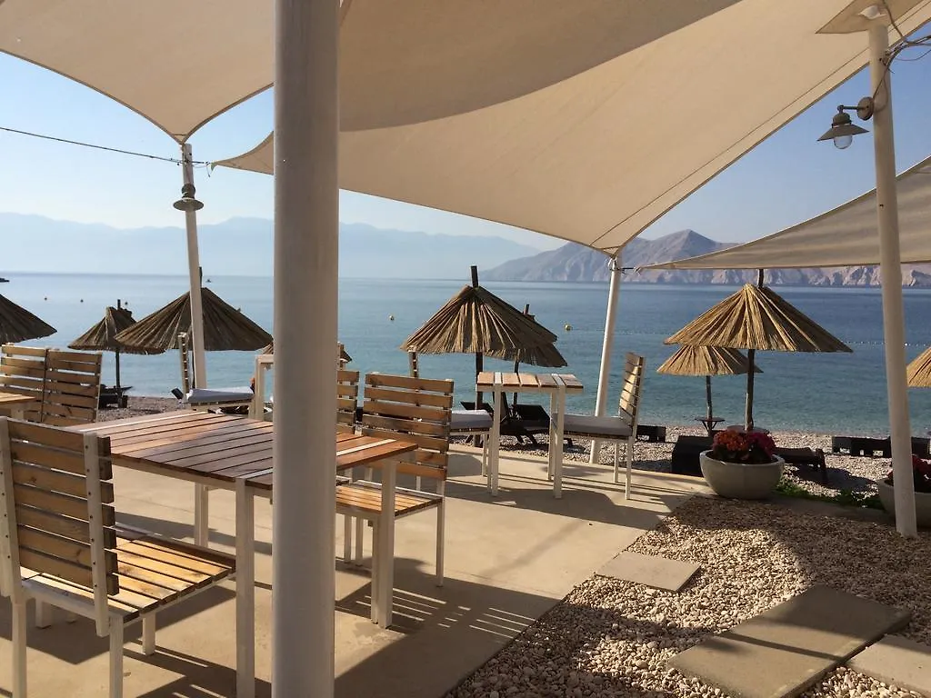 Apartments Amore 바슈카